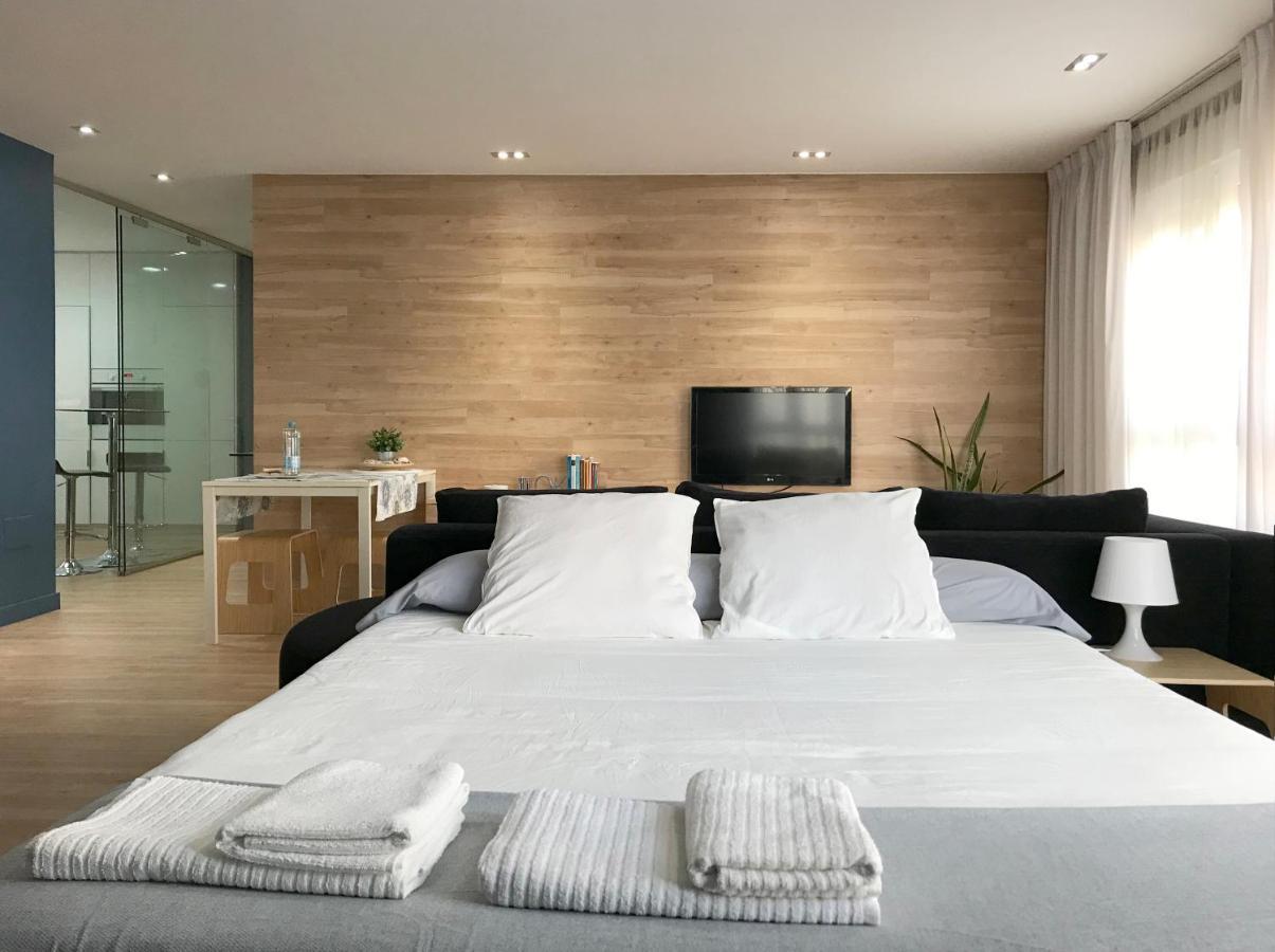 Al_Reparo Home Beach _ Адра Экстерьер фото
